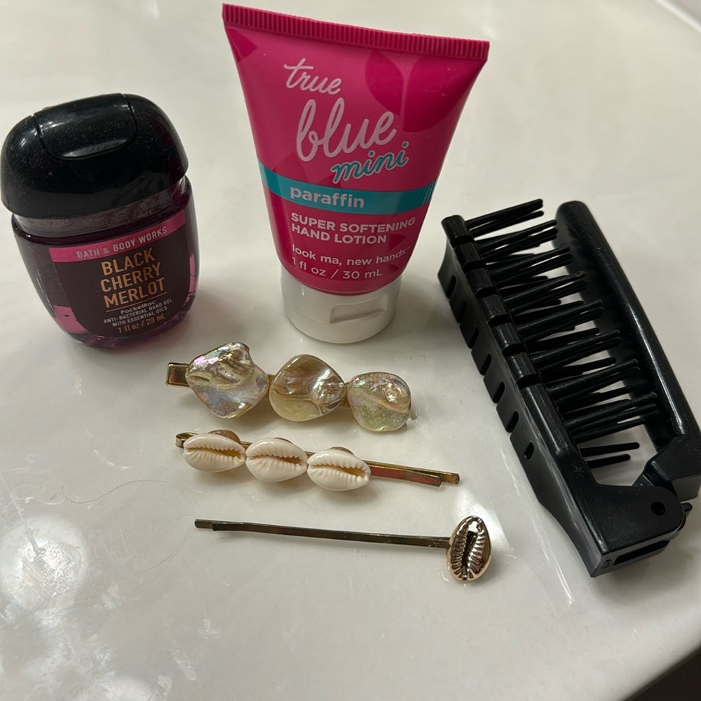 Lot of Travel Accessories